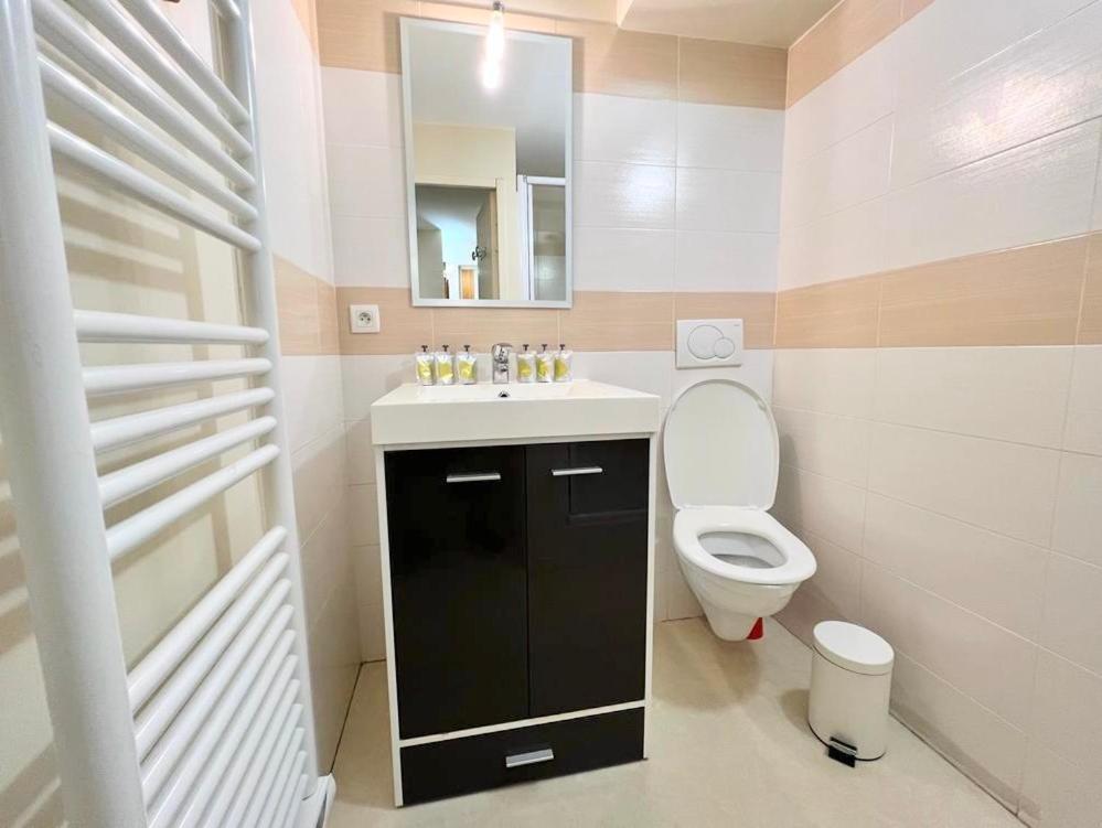 T3 Au Coeur Du Centre Historique De Briancon #2 Apartment Екстериор снимка